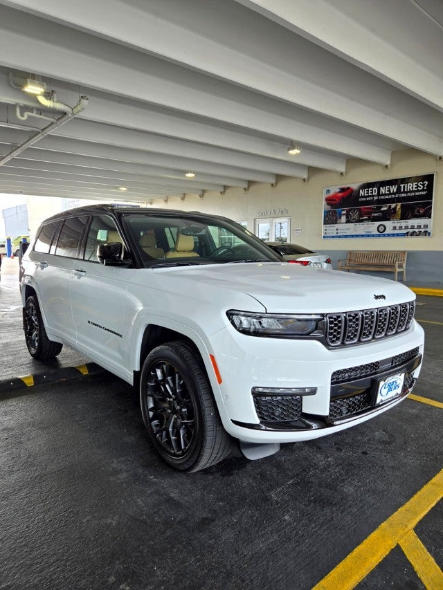 2025 Jeep Grand Cherokee Summit Reserve