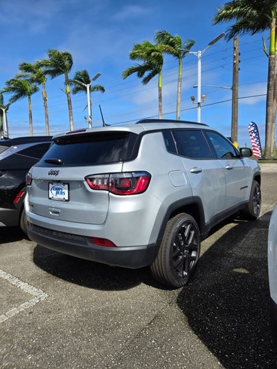 2026 Jeep Compass Latitude Altitude