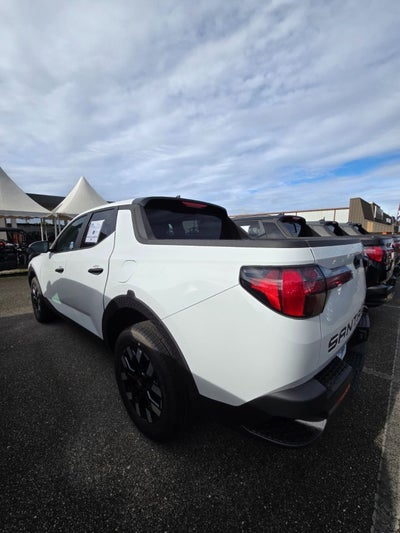 2026 Hyundai Santa Cruz SE