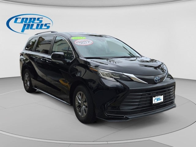 2023 Toyota Sienna LE