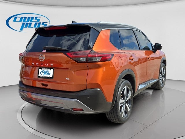 2022 Nissan Rogue SL