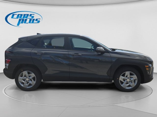 2027 Hyundai Kona SE