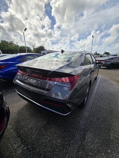 2026 Hyundai Elantra SEL Sport