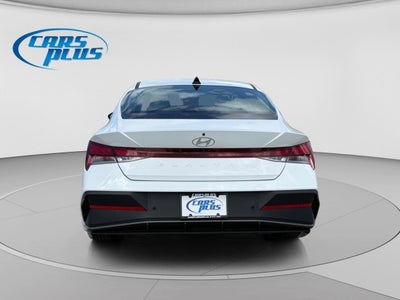 2026 Hyundai Elantra SEL Sport