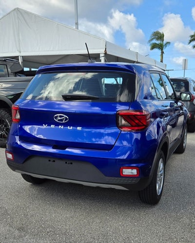 2026 Hyundai Venue SE