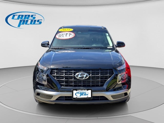 2025 Hyundai Venue SE