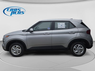 2026 Hyundai Venue SE